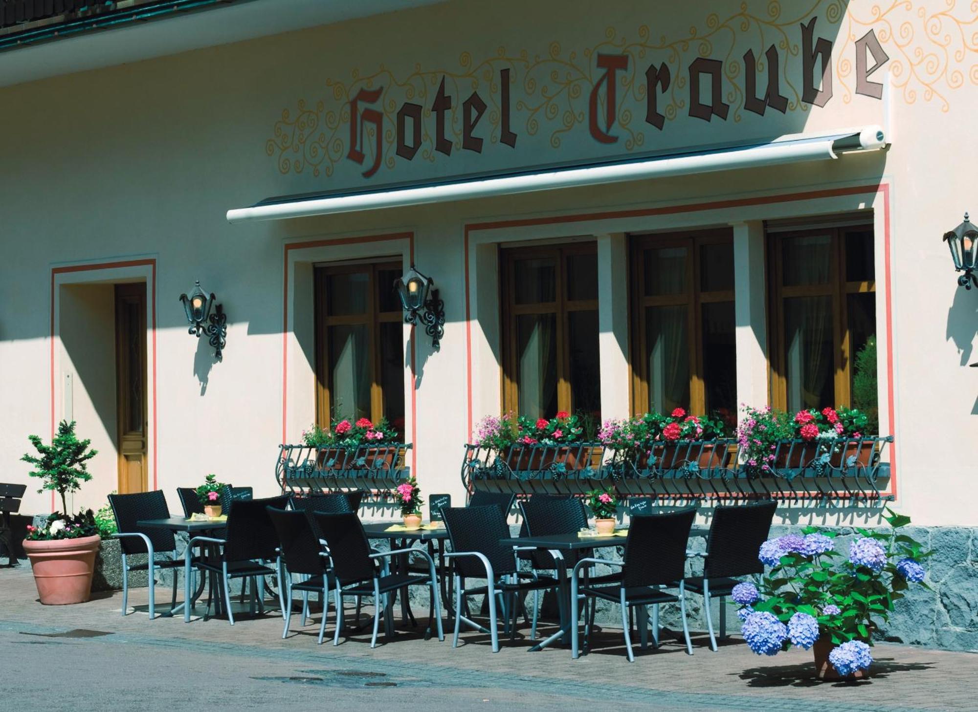 Moselhotel & Restaurant Zur Traube Gmbh Löf Eksteriør bilde